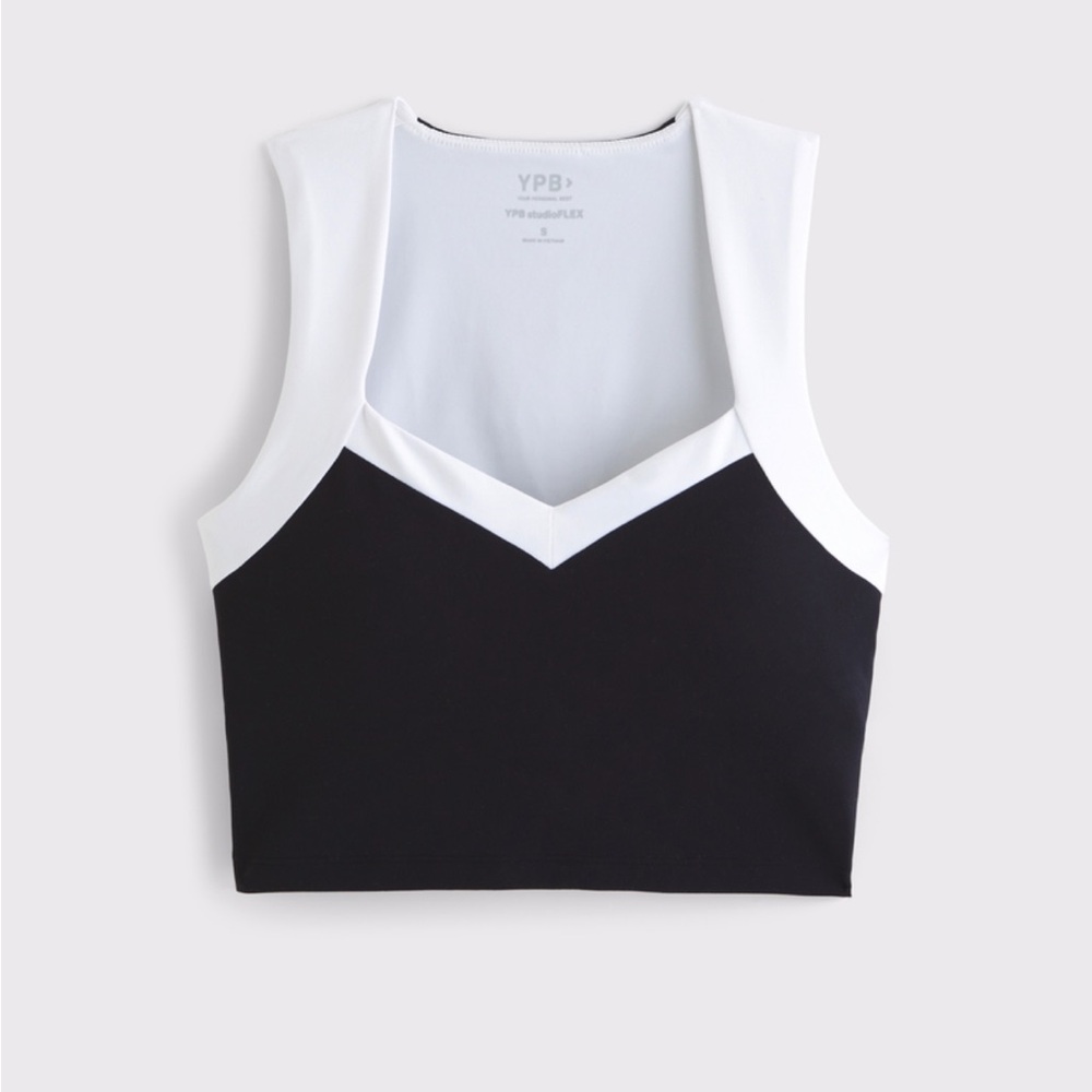 Abercrombie YPB sports bra size M